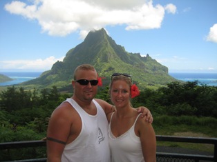 Gennell and Ben Honeymooning in Tahiti