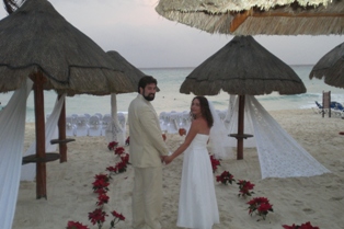 Another stress free destination wedding at Sandos Playacar!