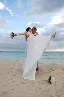 Getting married in Jamaica is a snap!